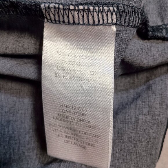 Travis Mathew Men's XL Mosquito Mayhem Windbreaker Gray Camo Hooded Golf Jacket - Picture 10 of 10